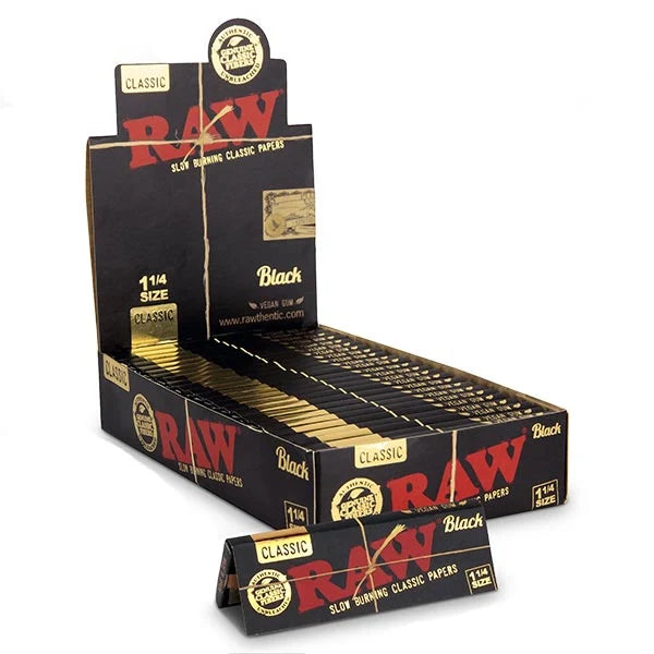 RAW Black Standard 1&1/4 - Box of 24